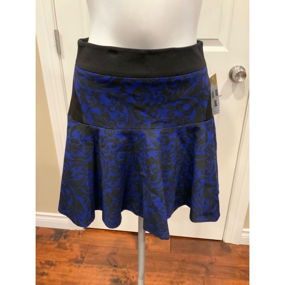 Karen Millen  Royal Blue & Black Floral A-Line Flounce Skirt, Size 4